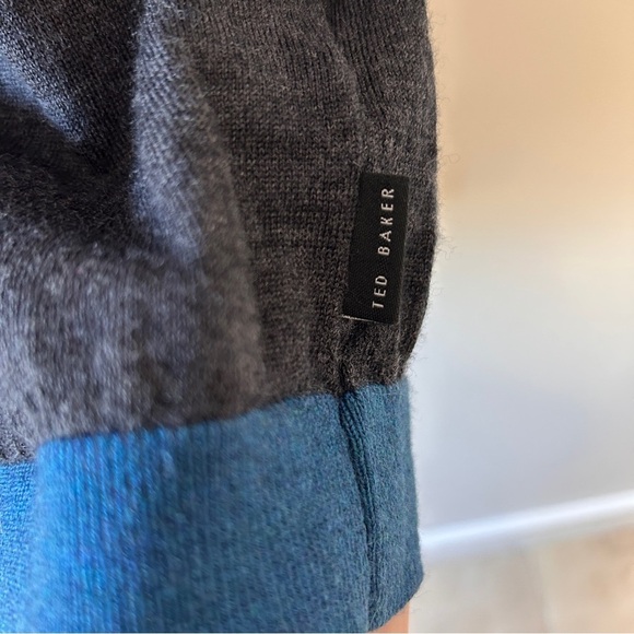 Ted Baker Men’s Size XL (5) Merino Wool Charcoal Sweater with Teal Trim Office - Picture 4 of 9